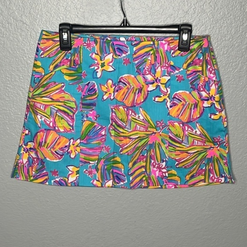 Lilly Pulitzer January Skort 6 - Picture 2 of 5